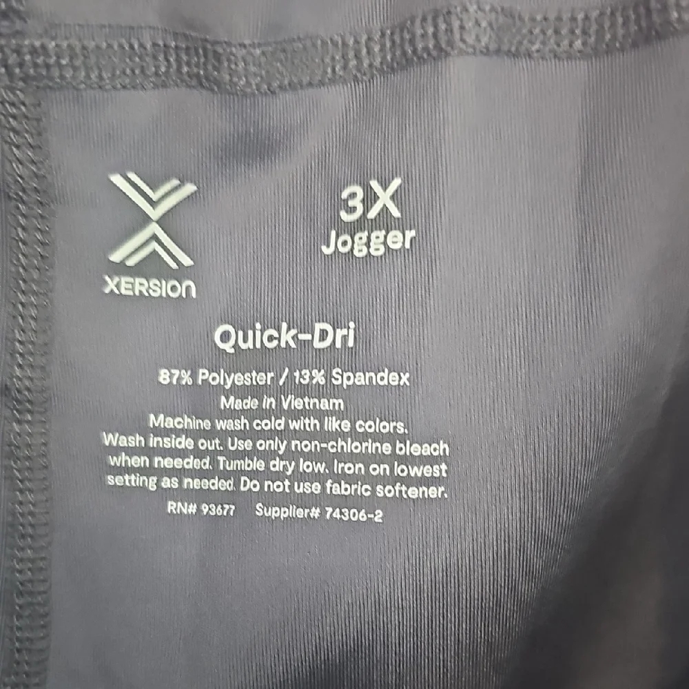 Xersion Gray Joggers Comfortable Sweatpants - Picture 2 of 5